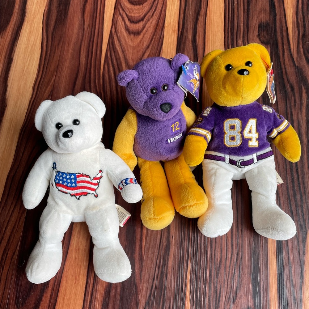 3 vintage colectibles sports bears bundle